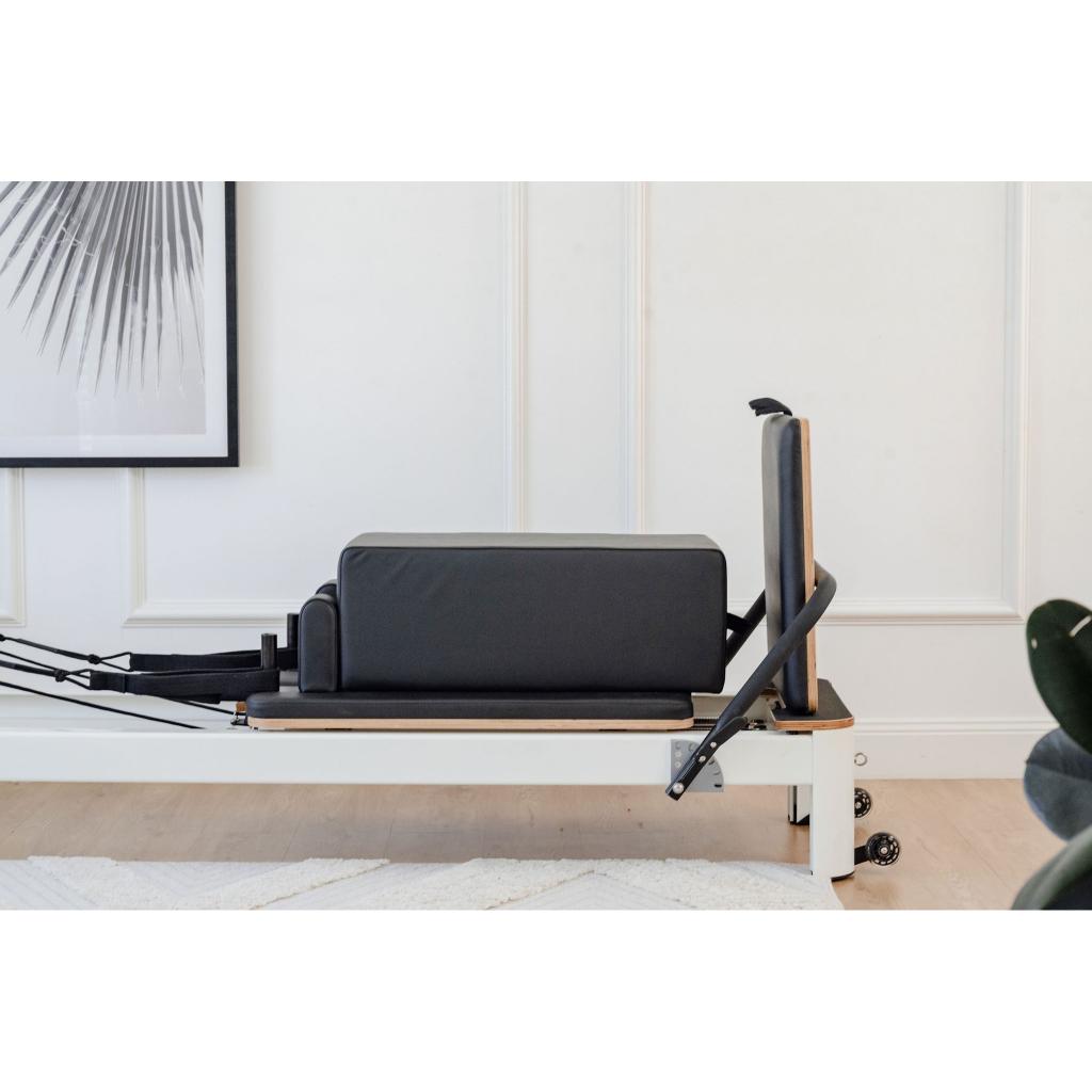 Core Collab The Queen Commercial Reformer