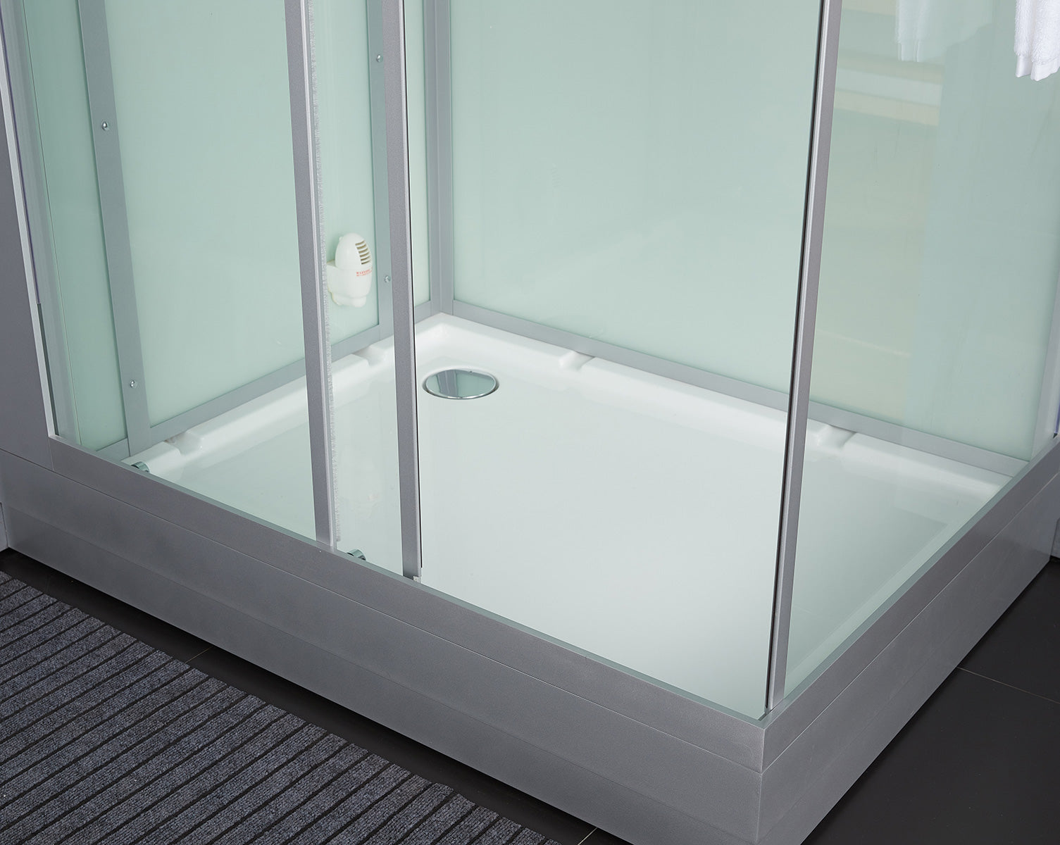 Maya Bath Platinum Lucca-R Steam Shower